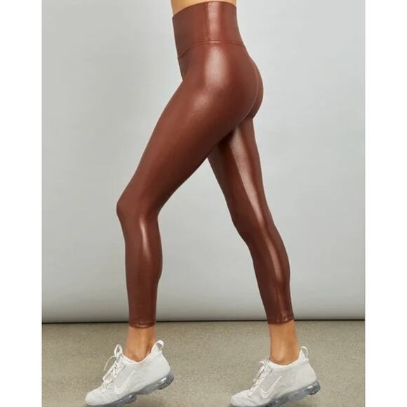 Carbon39 Takara Shine Leggings in Cappuccino Brown Size Medium 7/8th length - Picture 1 of 7